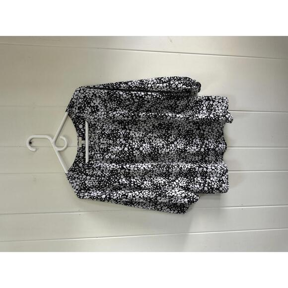 Talbots Tops - Talbots Black and White Floral Print Blouse size Medium